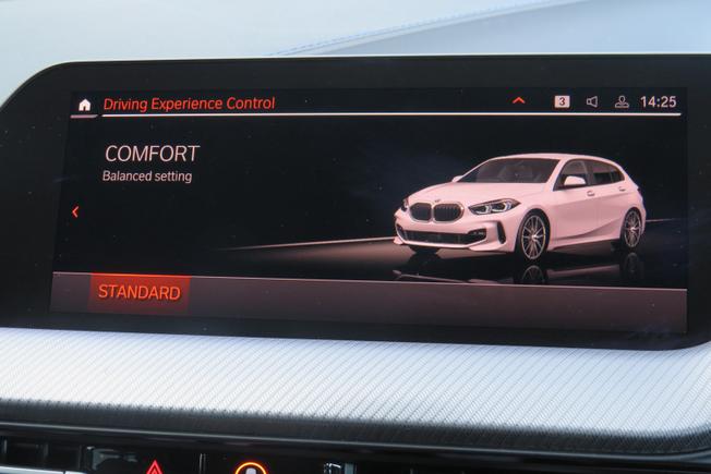 BMW 1 Series Photo 37