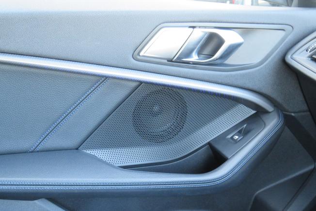 BMW 1 Series Photo 38