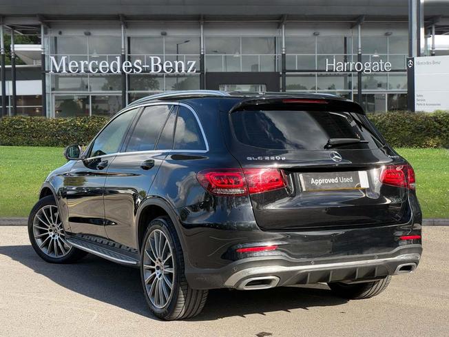 MERCEDES-BENZ GLC Photo 2