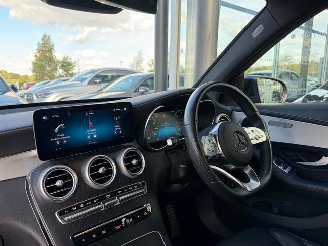 MERCEDES-BENZ GLC Photo 47