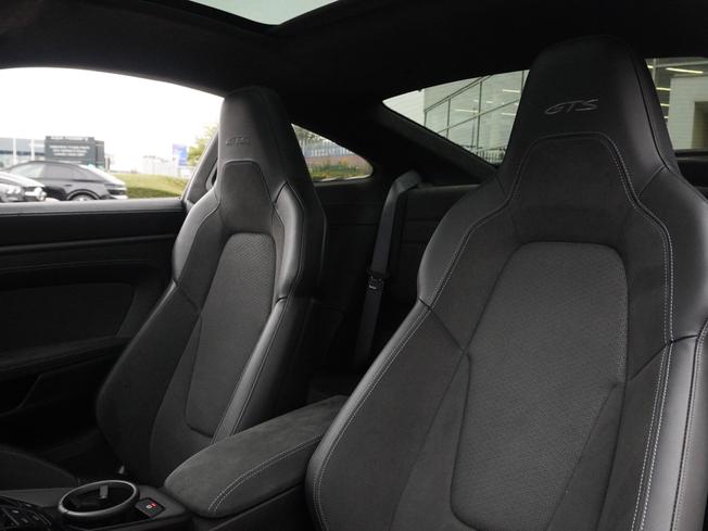 PORSCHE 911 Photo 12
