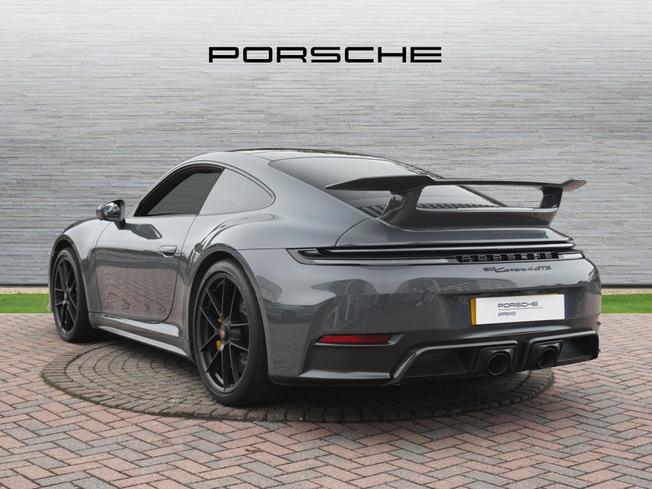 PORSCHE 911 Photo 2
