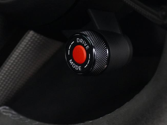 PORSCHE 911 Photo 21