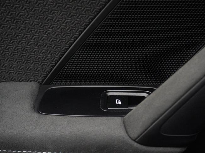 PORSCHE 911 Photo 23