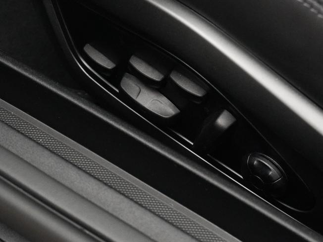 PORSCHE 911 Photo 27