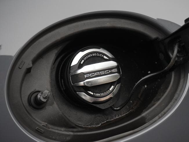 PORSCHE 911 Photo 38