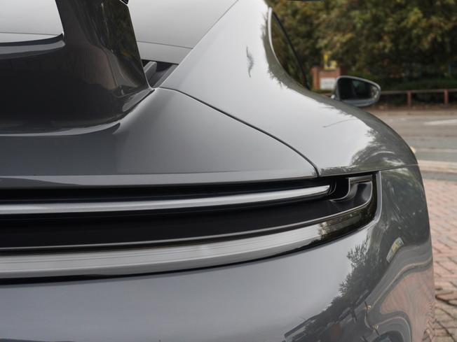 PORSCHE 911 Photo 49