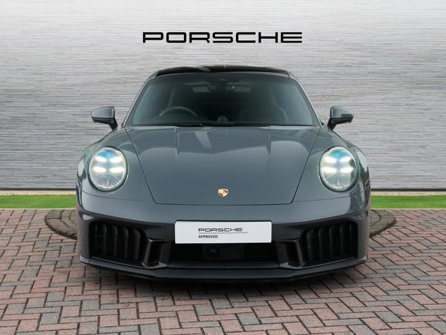 PORSCHE 911 Photo 6