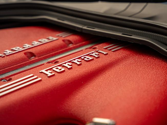 FERRARI 12 Cilindri Photo 28