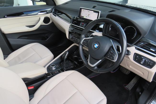 BMW X1 Photo 13