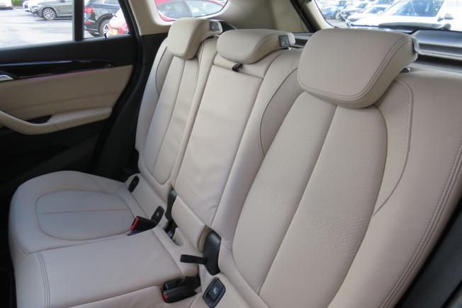 BMW X1 Photo 22
