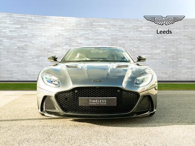 ASTON MARTIN DBS Photo 6