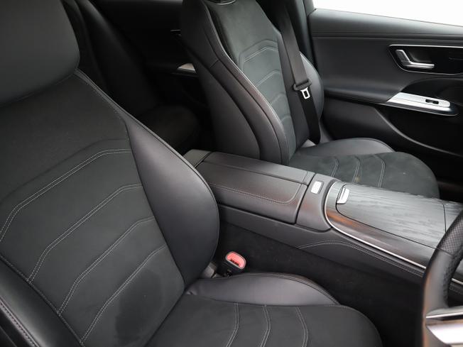 MERCEDES-BENZ E Class Photo 11