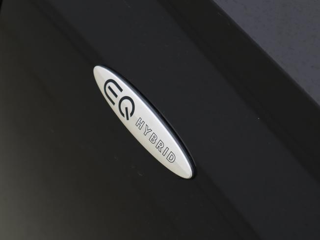 MERCEDES-BENZ E Class Photo 14