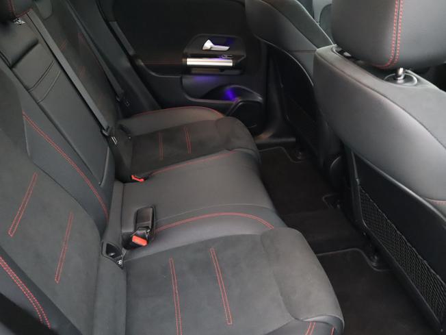 MERCEDES-BENZ Eqa Photo 26
