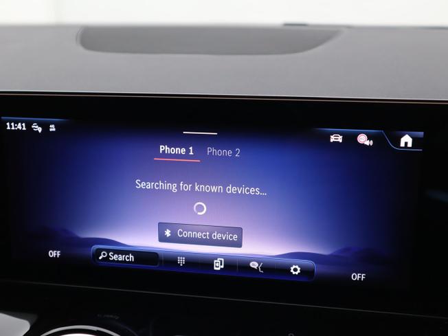 MERCEDES-BENZ Eqa Photo 32