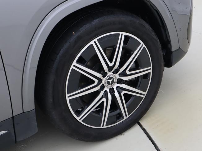 MERCEDES-BENZ Eqa Photo 6