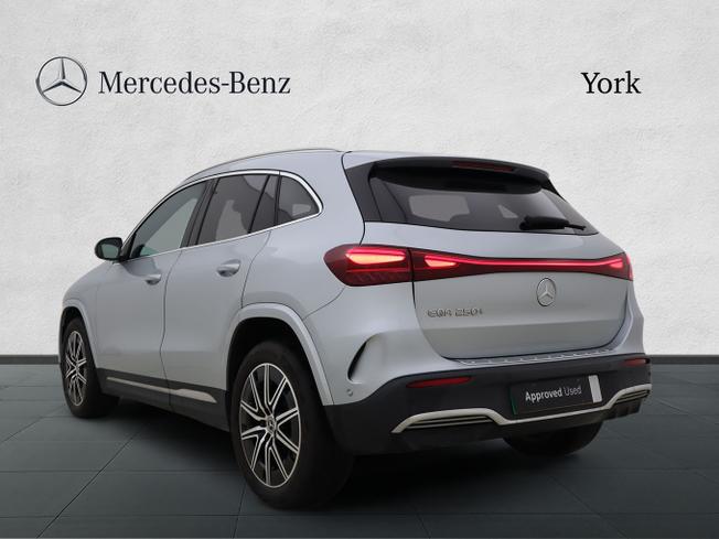 MERCEDES-BENZ Eqa Photo 2