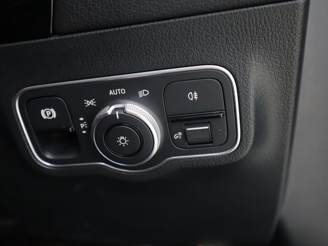 MERCEDES-BENZ Eqa Photo 40