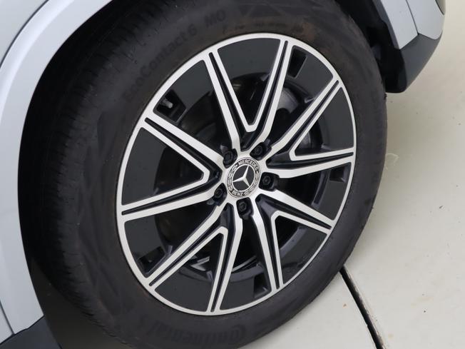 MERCEDES-BENZ Eqa Photo 6