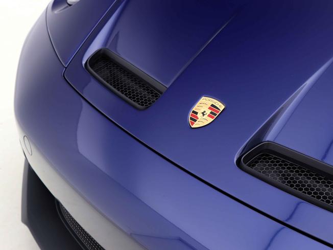 PORSCHE 911 Photo 15