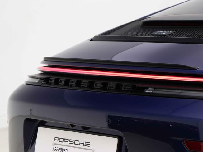 PORSCHE 911 Photo 20