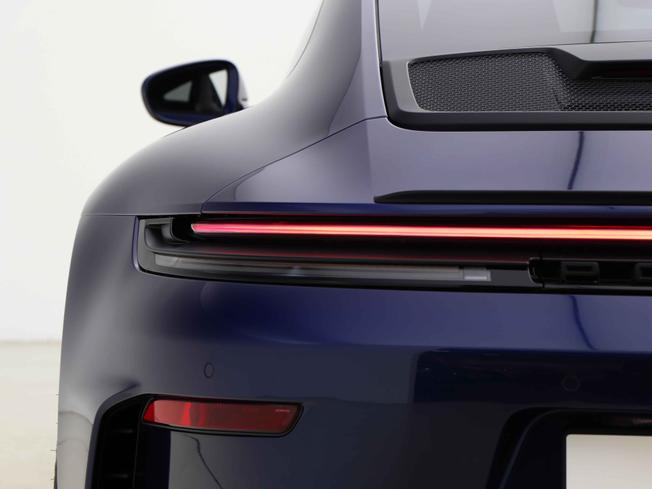 PORSCHE 911 Photo 25