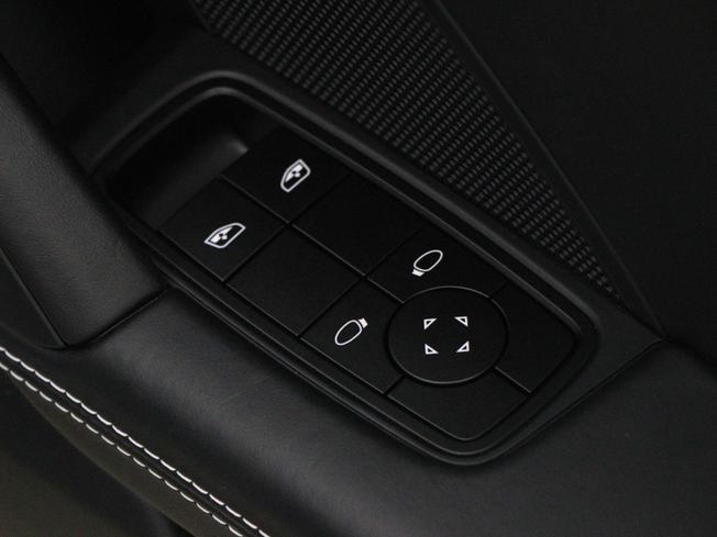 PORSCHE 911 Photo 33
