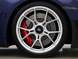 PORSCHE 911 Photo 4