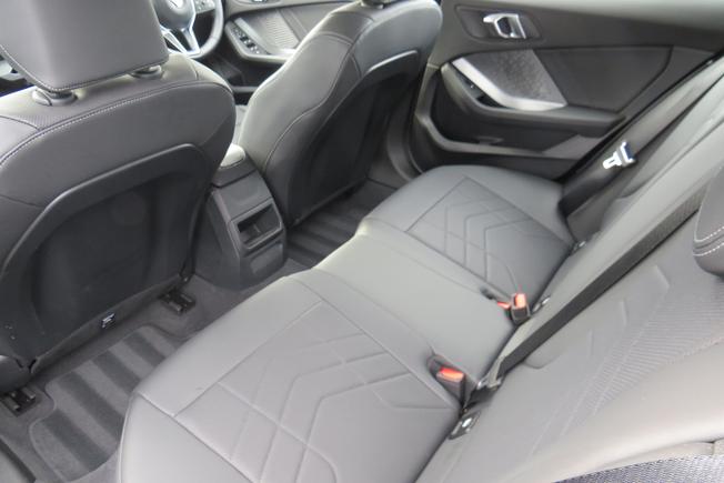 BMW 1 Series Photo 16