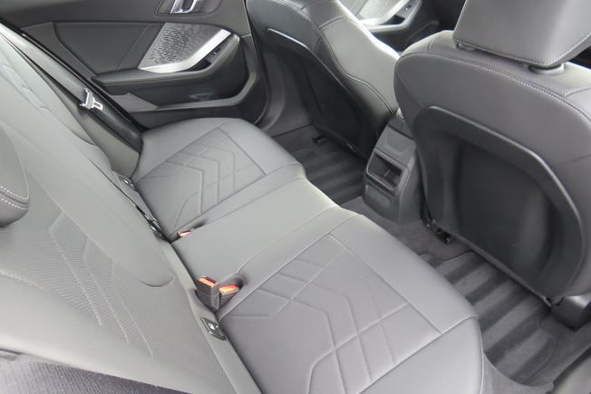 BMW 1 Series Photo 21
