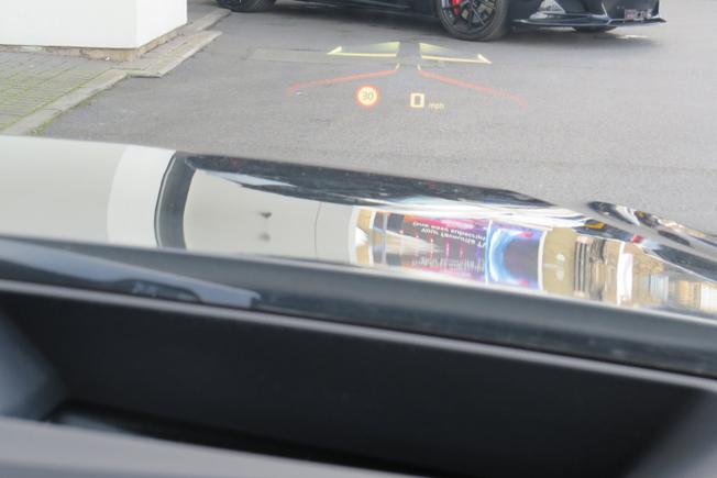 BMW I4 Photo 10