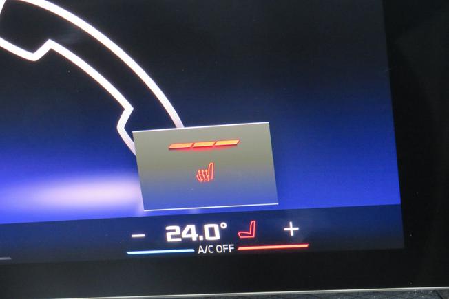 BMW I4 Photo 21