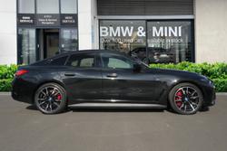 BMW I4 Photo 3