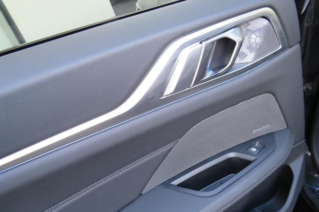 BMW I4 Photo 30
