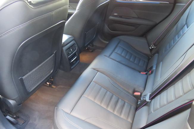 BMW I4 Photo 31