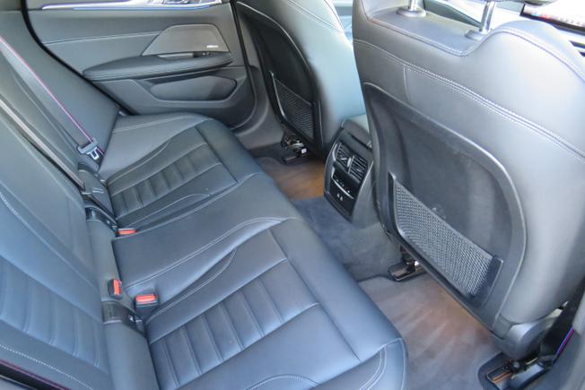 BMW I4 Photo 37