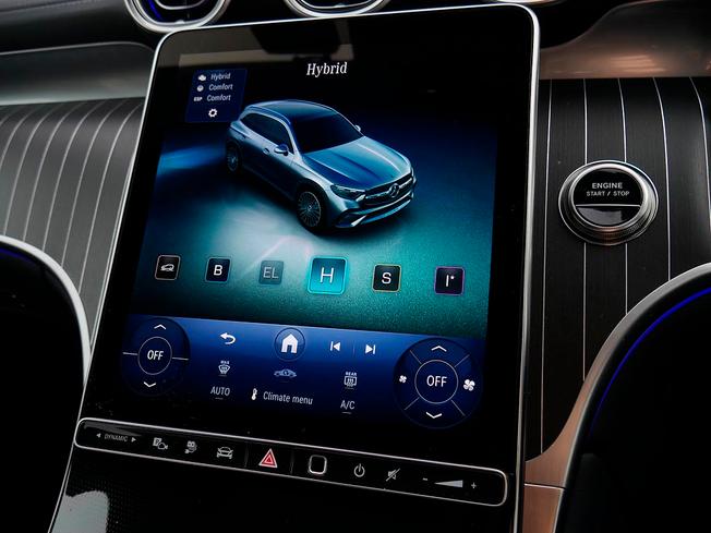 MERCEDES-BENZ Glc Photo 35