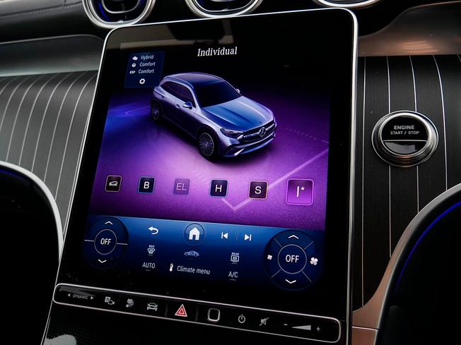 MERCEDES-BENZ Glc Photo 37