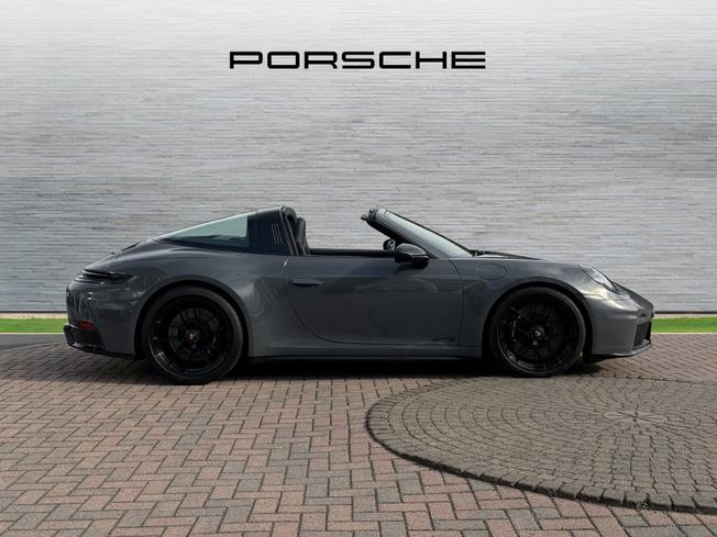 PORSCHE 911 Photo 5