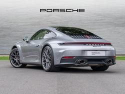 PORSCHE 911 Photo 2