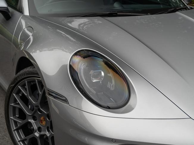 PORSCHE 911 Photo 35