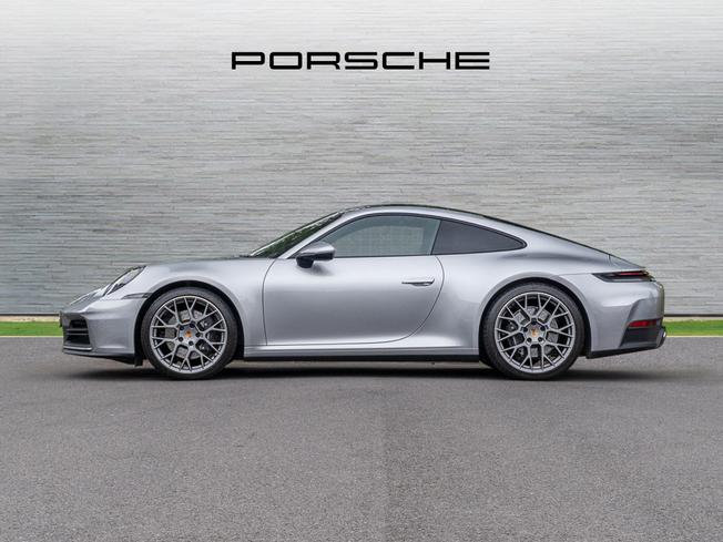 PORSCHE 911 Photo 5