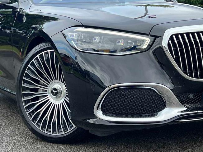 MERCEDES-BENZ Maybach S Class Photo 12