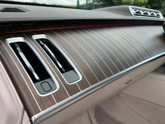 MERCEDES-BENZ Maybach S Class Photo 47