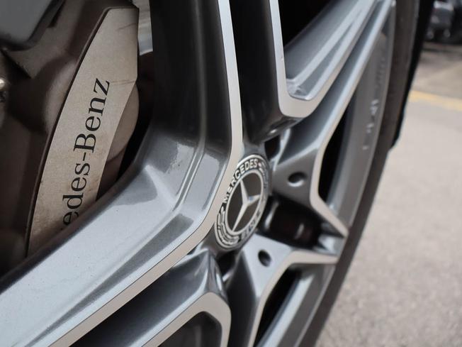MERCEDES-BENZ Glc Photo 13
