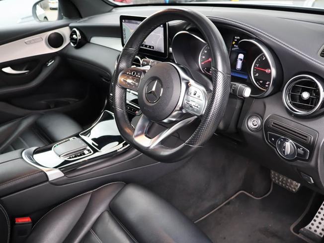 MERCEDES-BENZ Glc Photo 17
