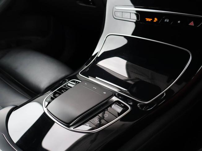 MERCEDES-BENZ Glc Photo 31