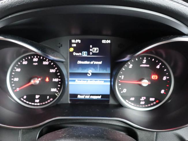 MERCEDES-BENZ Glc Photo 33