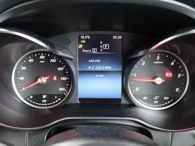 MERCEDES-BENZ Glc Photo 34